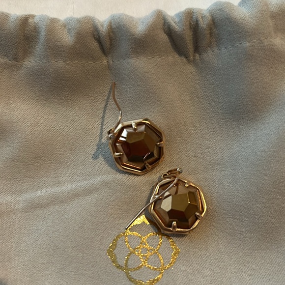 Kendra Scott Rose Gold Drusy Earrings - Picture 7 of 9